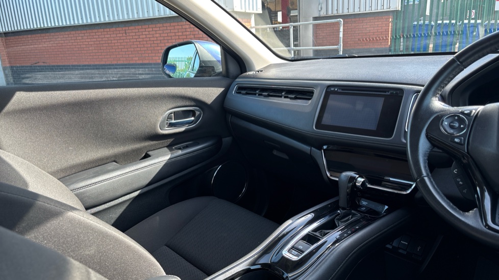Honda HR-V 1.5 i-VTEC SE CVT 5dr Petrol Hatchback - Image 14
