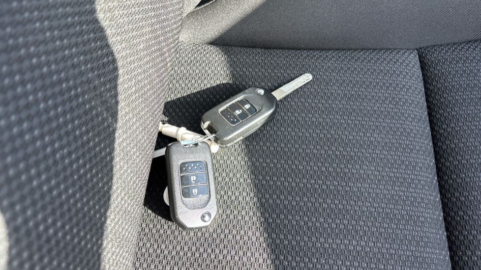 Honda HR-V 1.5 i-VTEC SE CVT 5dr Petrol Hatchback - Image 20