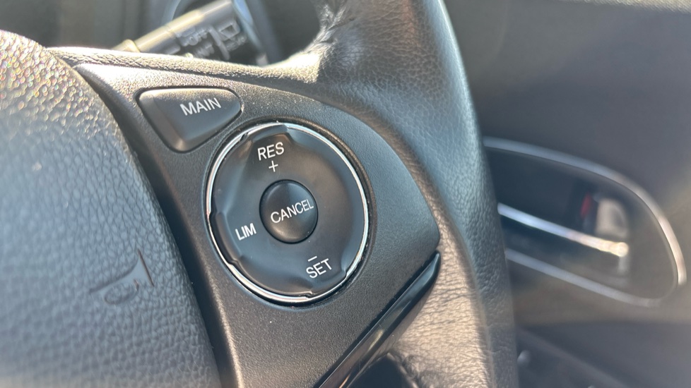 Honda HR-V 1.5 i-VTEC SE CVT 5dr Petrol Hatchback - Image 21