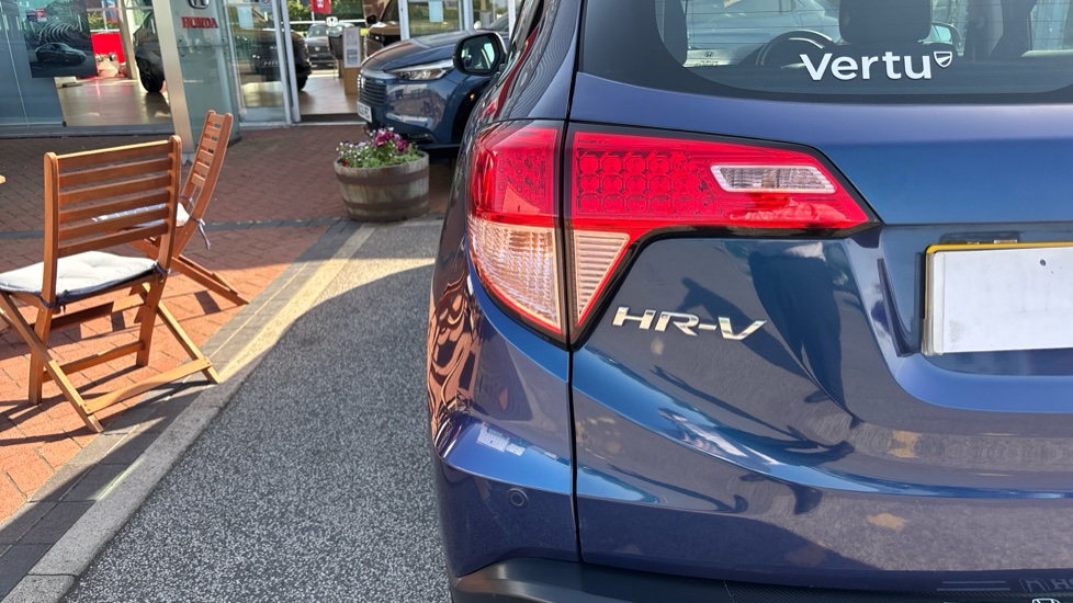 Honda HR-V 1.5 i-VTEC SE CVT 5dr Petrol Hatchback - Image 39