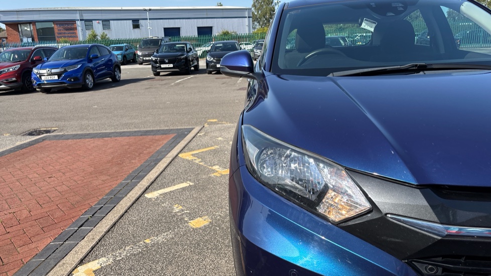 Honda HR-V 1.5 i-VTEC SE CVT 5dr Petrol Hatchback - Image 41