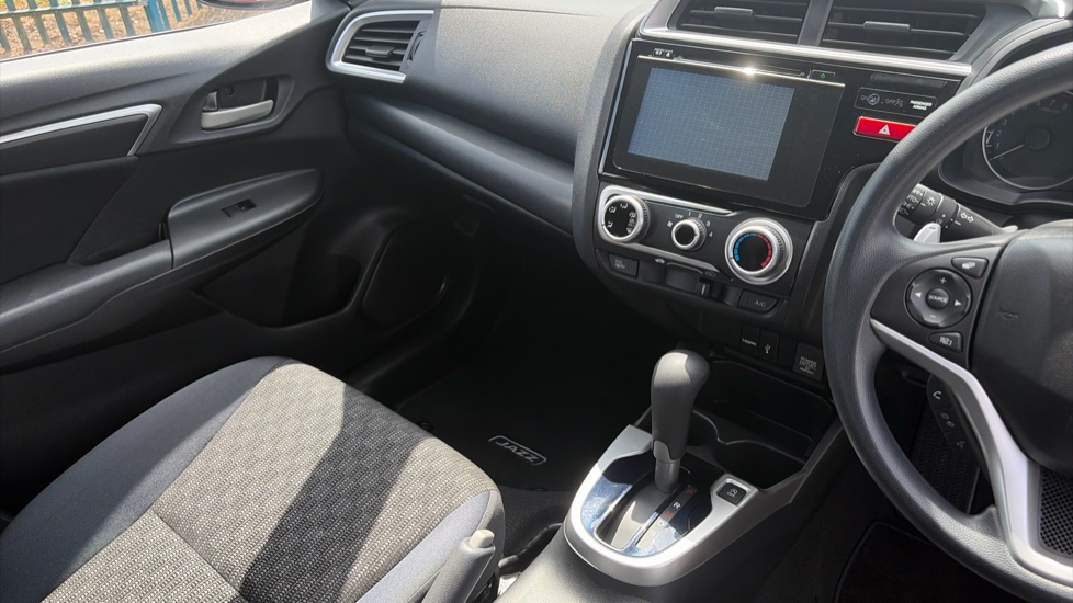 Honda Jazz 1.3 SE 5dr CVT Petrol Hatchback - Image 14