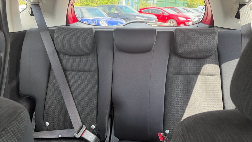 Honda Jazz 1.3 SE 5dr CVT Petrol Hatchback - Image 15
