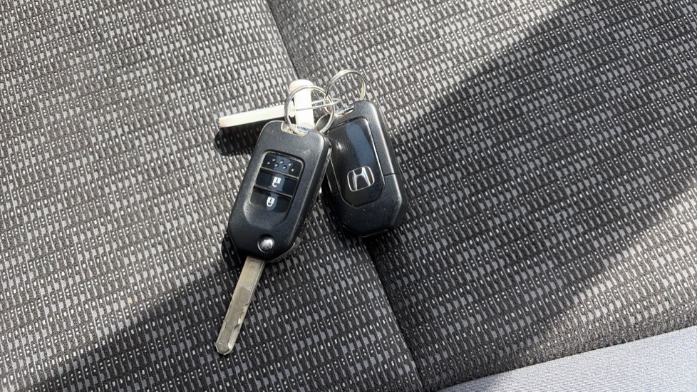 Honda Jazz 1.3 SE 5dr CVT Petrol Hatchback - Image 20