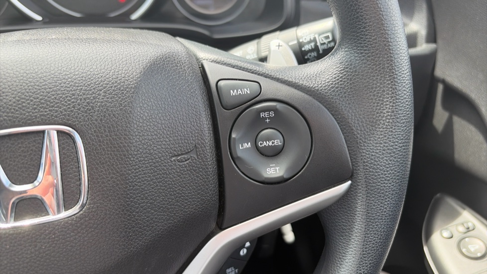 Honda Jazz 1.3 SE 5dr CVT Petrol Hatchback - Image 34
