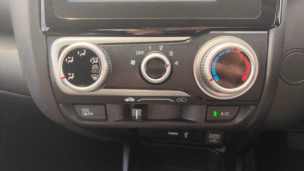 Honda Jazz 1.3 SE 5dr CVT Petrol Hatchback - Image 39