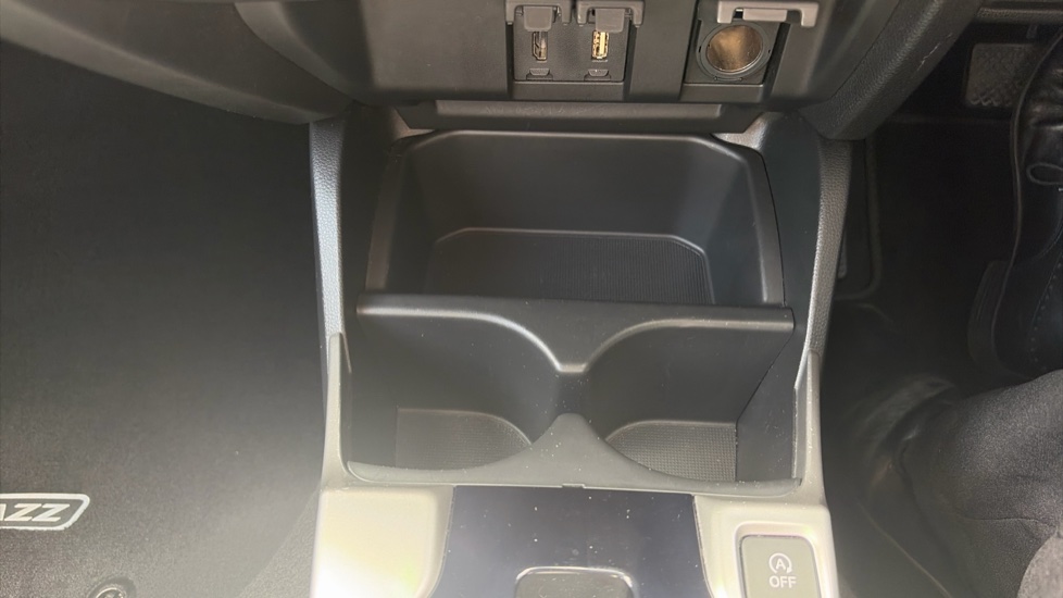 Honda Jazz 1.3 SE 5dr CVT Petrol Hatchback - Image 41
