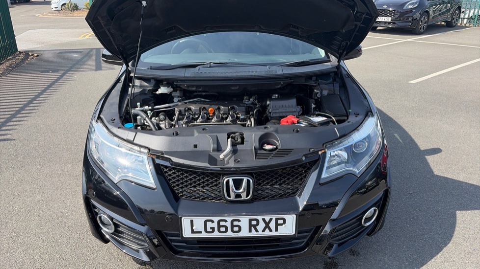 Honda Civic 1.8 i-VTEC SE Plus 5dr Auto [Nav] Petrol Hatchback - Image 8