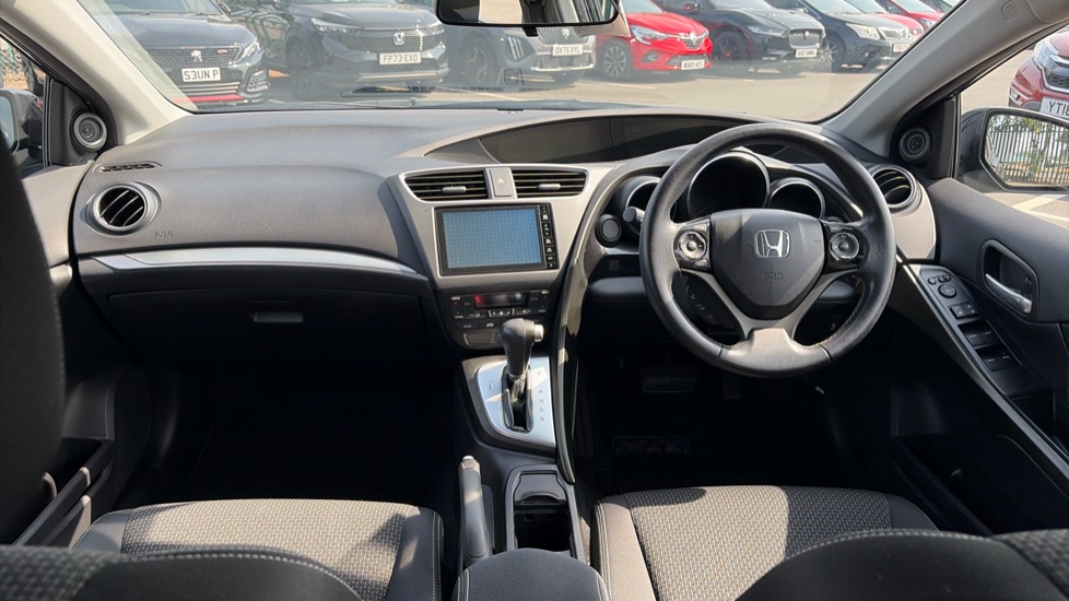 Honda Civic 1.8 i-VTEC SE Plus 5dr Auto [Nav] Petrol Hatchback - Image 10
