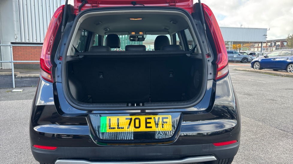 Kia Soul 150kW First Edition 64kWh 5dr Auto Electric Hatchback - Image 4