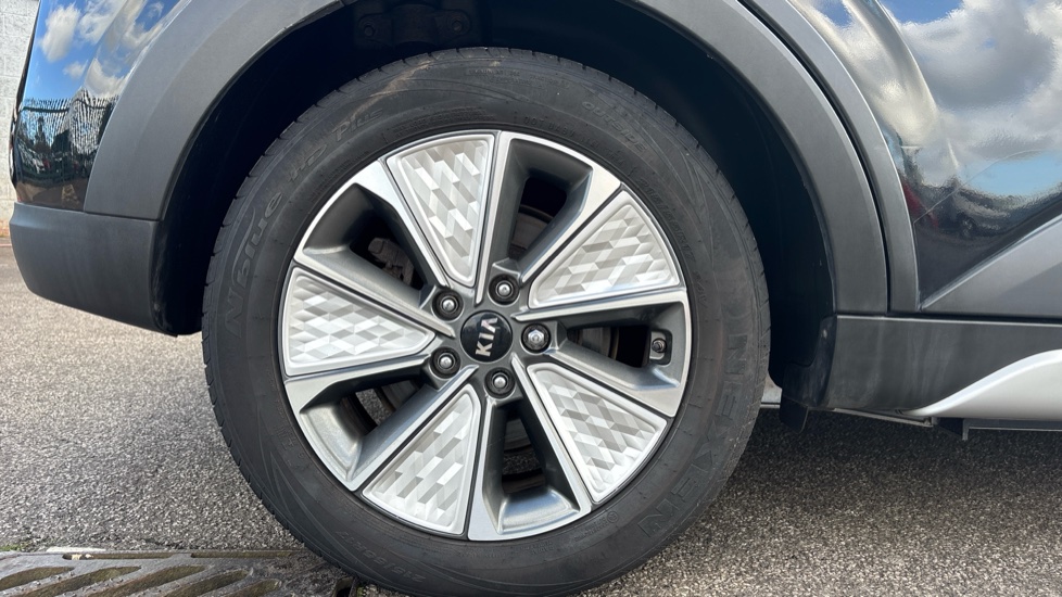 Kia Soul 150kW First Edition 64kWh 5dr Auto Electric Hatchback - Image 7