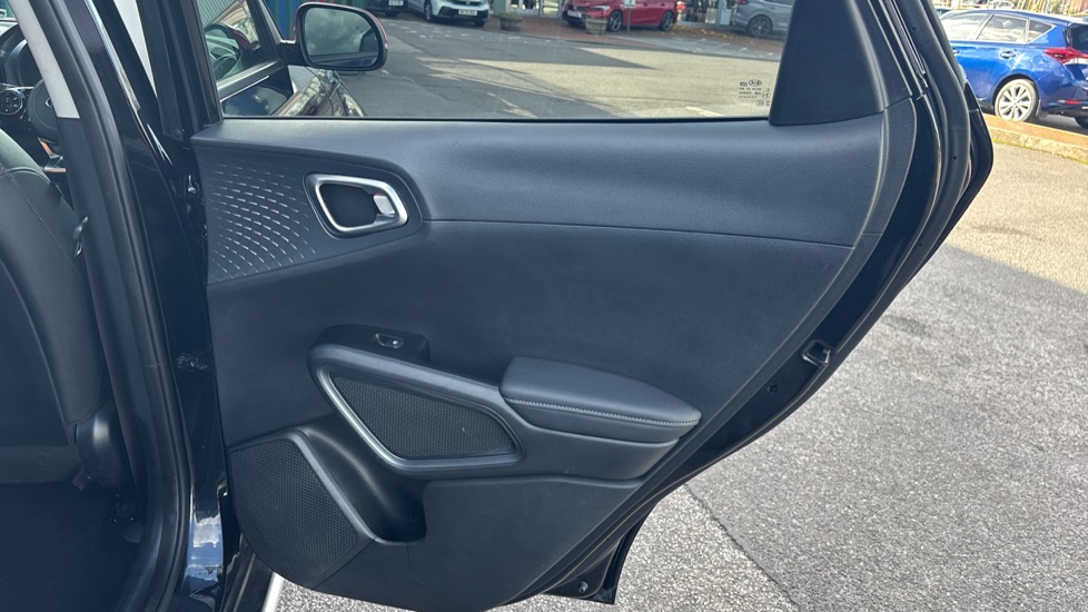 Kia Soul 150kW First Edition 64kWh 5dr Auto Electric Hatchback - Image 23