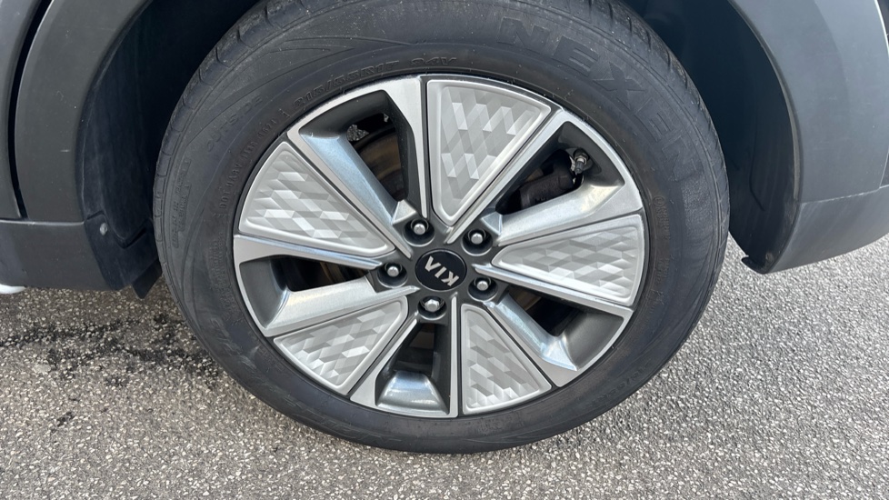 Kia Soul 150kW First Edition 64kWh 5dr Auto Electric Hatchback - Image 28