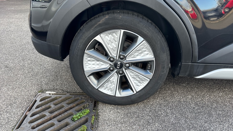 Kia Soul 150kW First Edition 64kWh 5dr Auto Electric Hatchback - Image 29