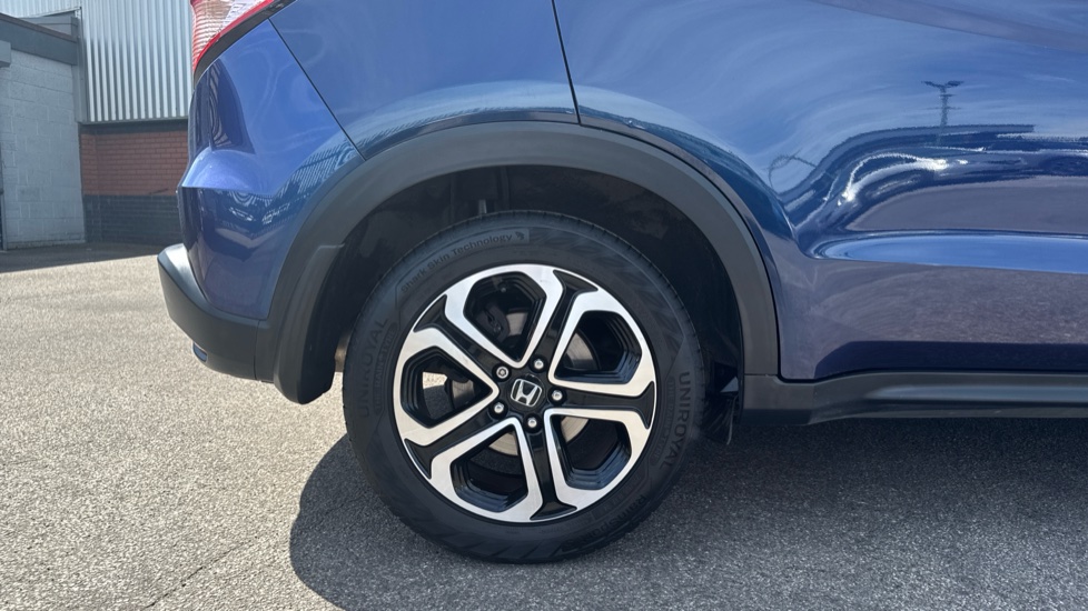 Honda HR-V 1.5 i-VTEC EX CVT 5dr Petrol Hatchback - Image 7