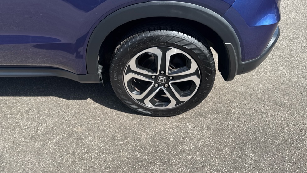 Honda HR-V 1.5 i-VTEC EX CVT 5dr Petrol Hatchback - Image 37