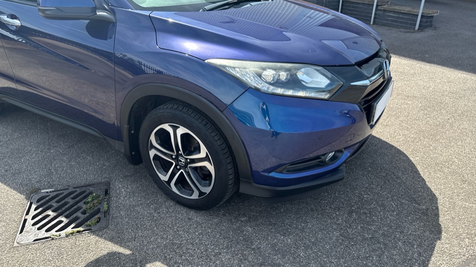 Honda HR-V 1.5 i-VTEC EX CVT 5dr Petrol Hatchback - Image 41