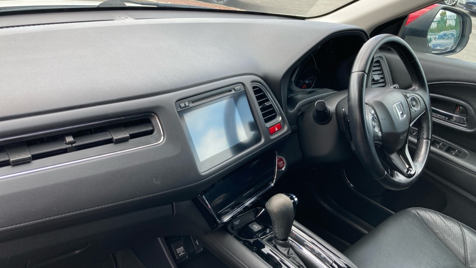 Honda HR-V 1.5 i-VTEC EX CVT 5dr Petrol Hatchback - Image 9