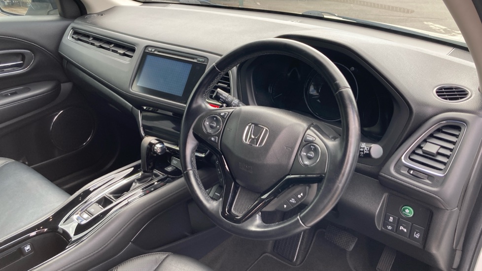 Honda HR-V 1.5 i-VTEC EX CVT 5dr Petrol Hatchback - Image 11