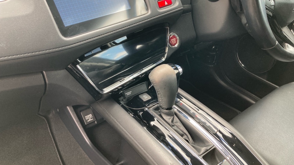 Honda HR-V 1.5 i-VTEC EX CVT 5dr Petrol Hatchback - Image 13