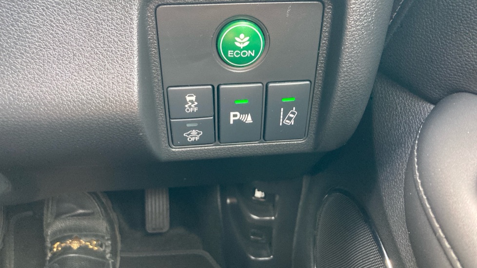 Honda HR-V 1.5 i-VTEC EX CVT 5dr Petrol Hatchback - Image 32
