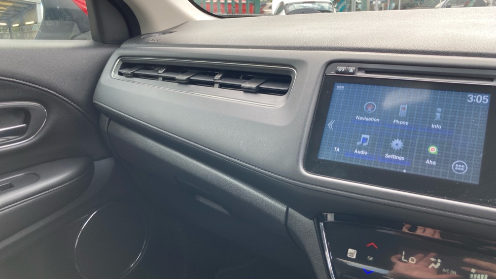 Honda HR-V 1.5 i-VTEC EX CVT 5dr Petrol Hatchback - Image 42