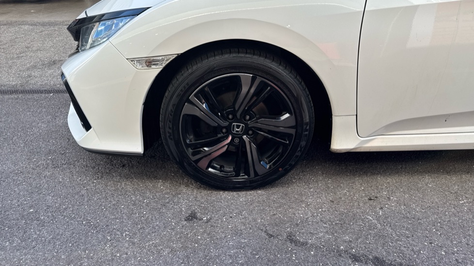 Honda Civic 1.0 VTEC Turbo 126 SR 5dr Petrol Hatchback - Image 36
