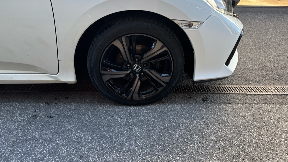 Honda Civic 1.0 VTEC Turbo 126 SR 5dr Petrol Hatchback - Image 39