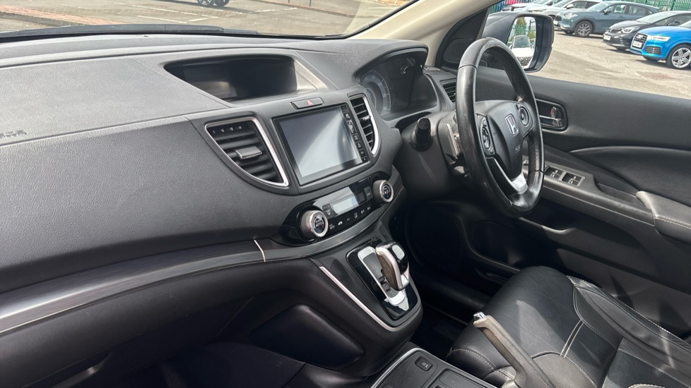 Honda CR-V 1.6 i-DTEC Black Edition 5dr Auto Diesel Estate - Image 9
