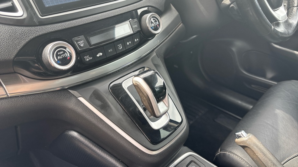 Honda CR-V 1.6 i-DTEC Black Edition 5dr Auto Diesel Estate - Image 13