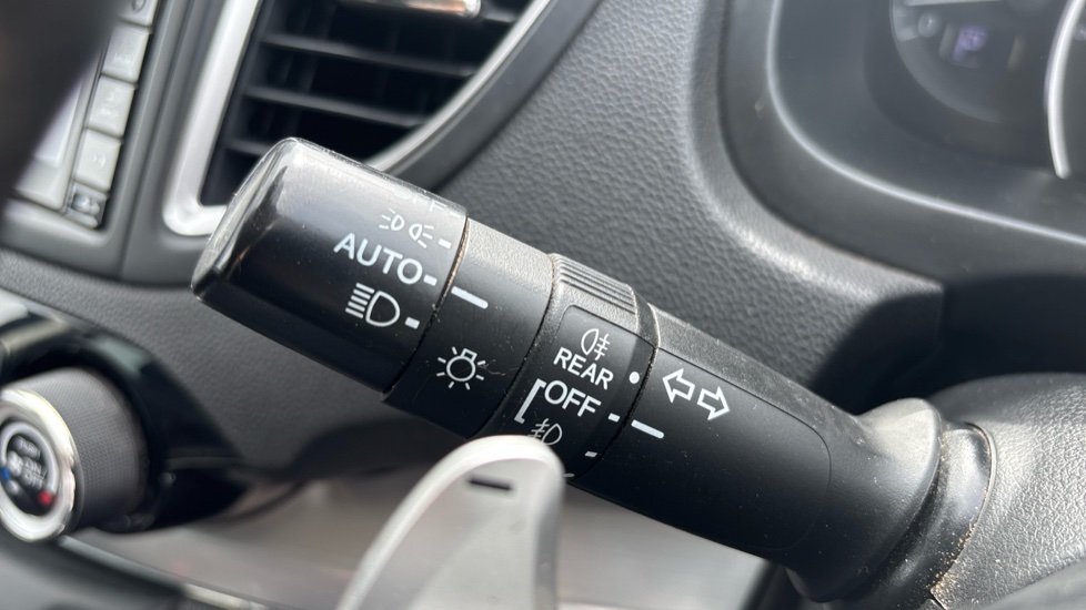 Honda CR-V 1.6 i-DTEC Black Edition 5dr Auto Diesel Estate - Image 31