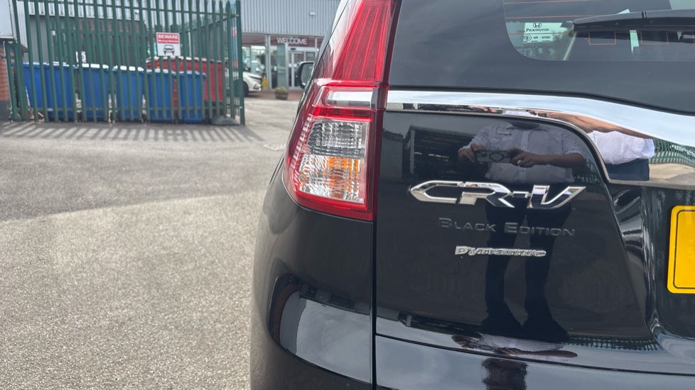 Honda CR-V 1.6 i-DTEC Black Edition 5dr Auto Diesel Estate - Image 46