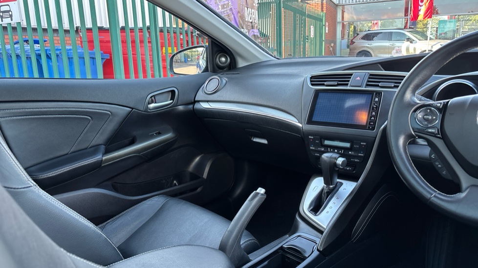 Honda Civic 1.8 i-VTEC SR 5dr Auto Petrol Hatchback - Image 14