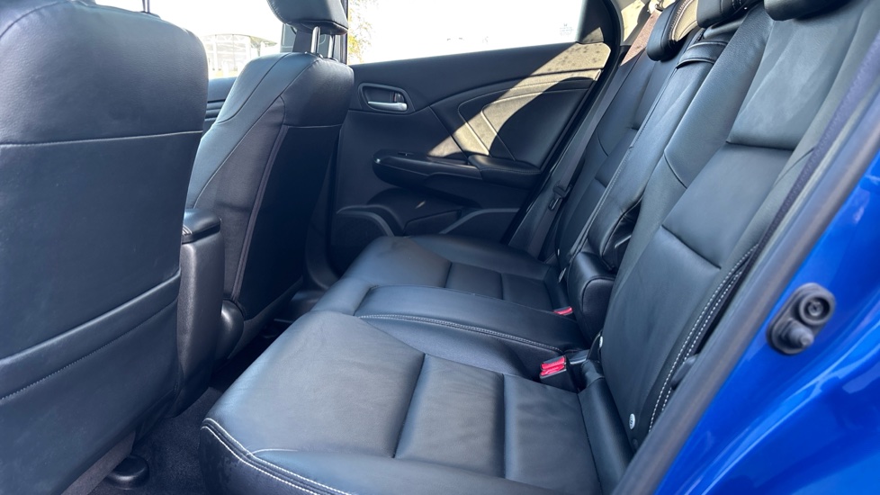 Honda Civic 1.8 i-VTEC SR 5dr Auto Petrol Hatchback - Image 16