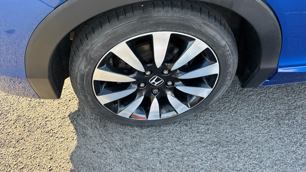 Honda Civic 1.8 i-VTEC SR 5dr Auto Petrol Hatchback - Image 26