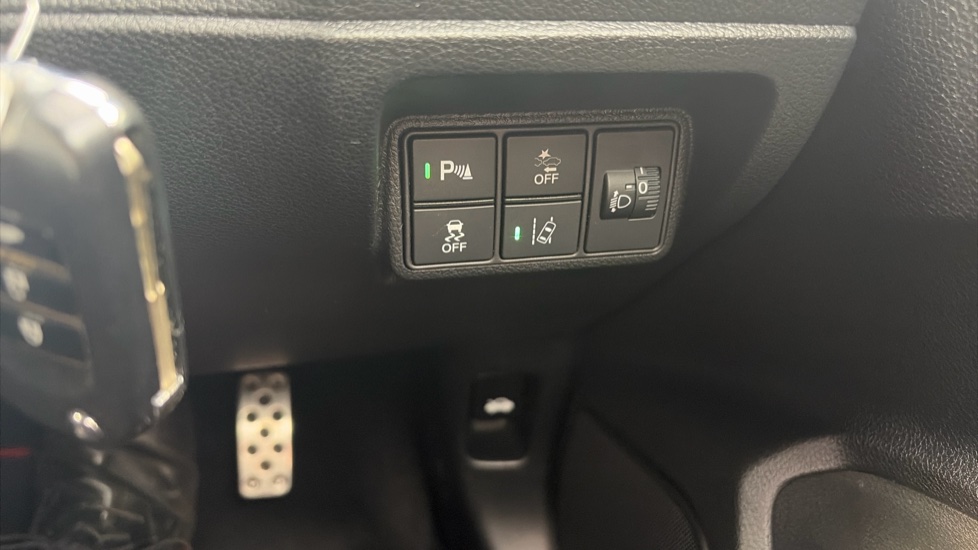Honda Civic 1.0 VTEC Turbo 126 SR 5dr Petrol Hatchback - Image 26