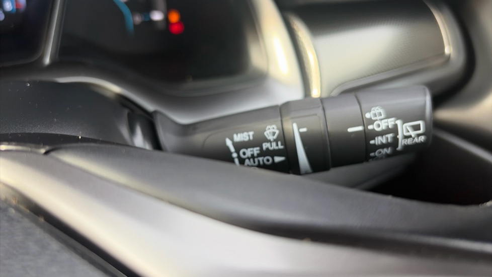 Honda Civic 1.0 VTEC Turbo 126 SR 5dr Petrol Hatchback - Image 27
