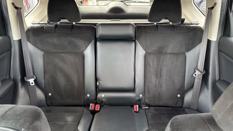 Honda CR-V 1.6 i-DTEC 160 SR 5dr Auto Diesel Estate - Image 15