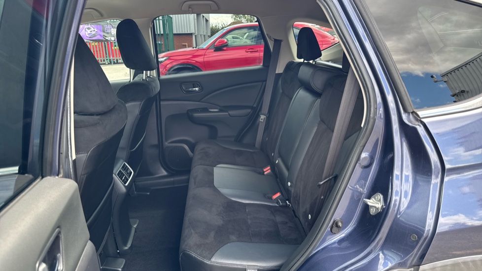 Honda CR-V 1.6 i-DTEC 160 SR 5dr Auto Diesel Estate - Image 16