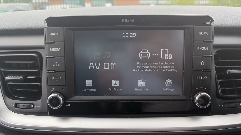 Kia Stonic 1.4 MPi 2 5dr Petrol Estate - Image 12