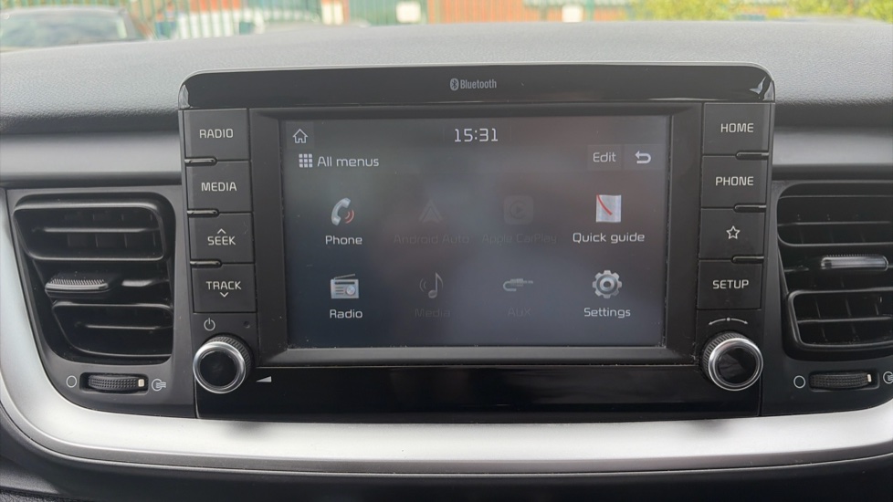 Kia Stonic 1.4 MPi 2 5dr Petrol Estate - Image 28