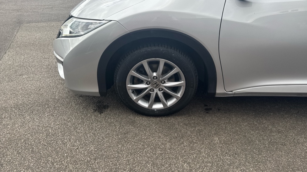 Honda Civic 1.8 i-VTEC S 5dr Auto Petrol Hatchback - Image 36