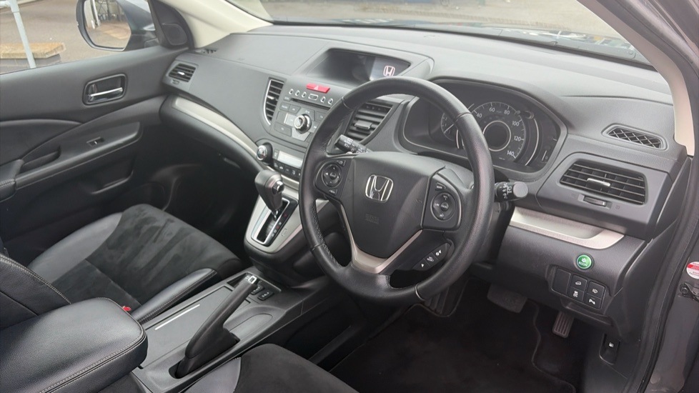 Honda CR-V 2.2 i-DTEC SR 5dr Auto Diesel Estate - Image 11