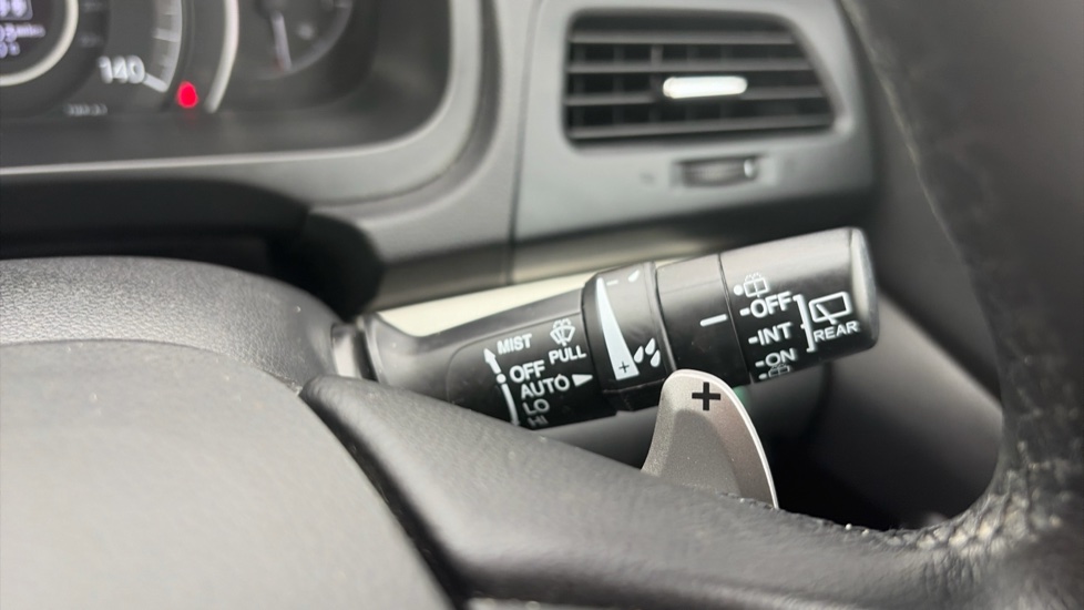 Honda CR-V 2.2 i-DTEC SR 5dr Auto Diesel Estate - Image 24