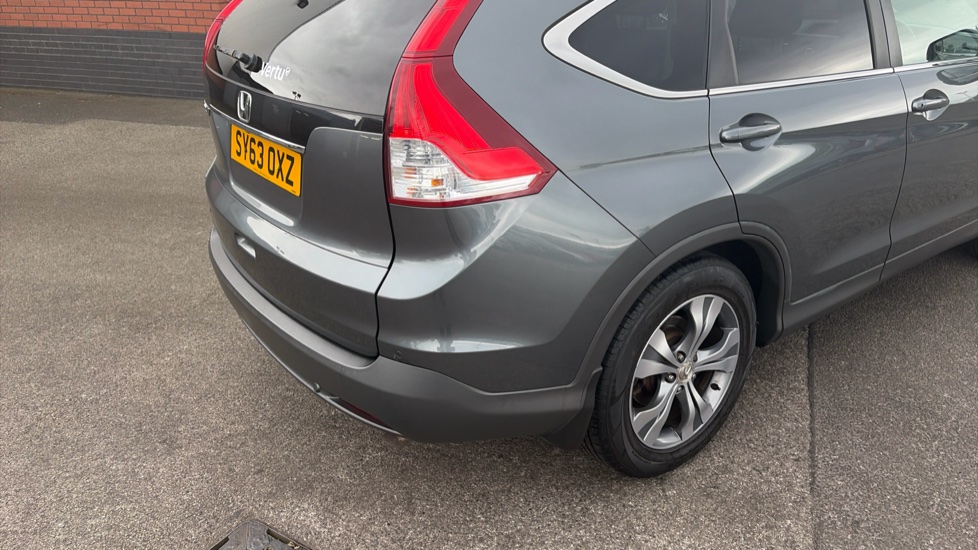 Honda CR-V 2.2 i-DTEC SR 5dr Auto Diesel Estate - Image 48