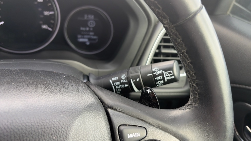 Honda HR-V 1.5 i-VTEC EX CVT 5dr Petrol Hatchback - Image 25