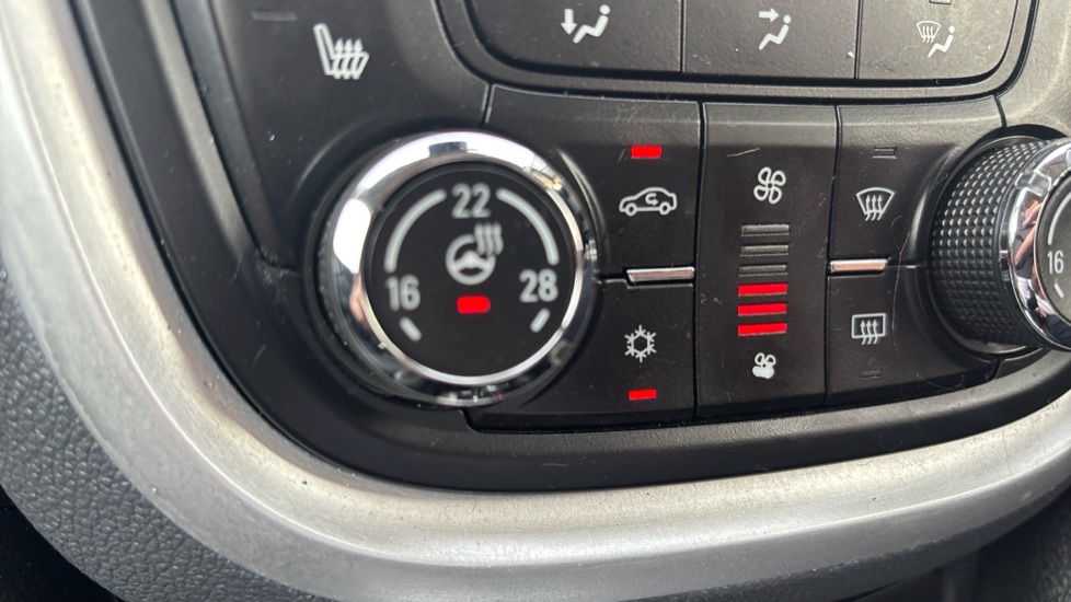 Vauxhall Mokka 1.4T SE 5dr Auto Petrol Hatchback - Image 41