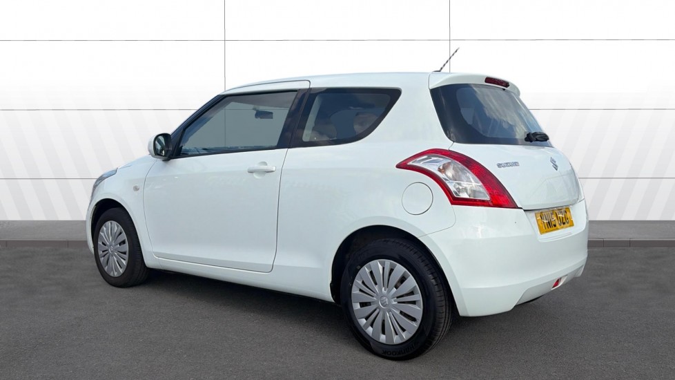 Suzuki Swift 1.2 SZ2 3dr Petrol Hatchback - Image 2