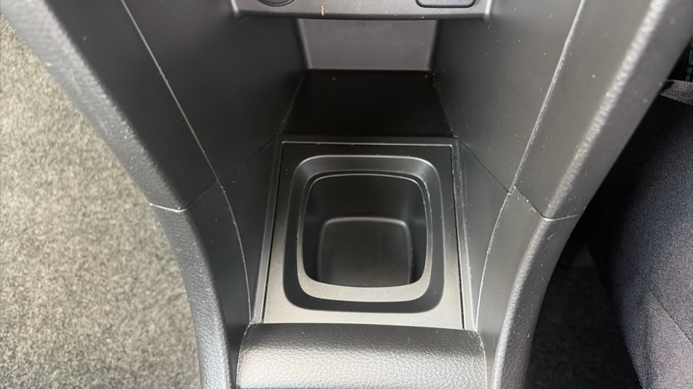 Suzuki Swift 1.2 SZ2 3dr Petrol Hatchback - Image 29