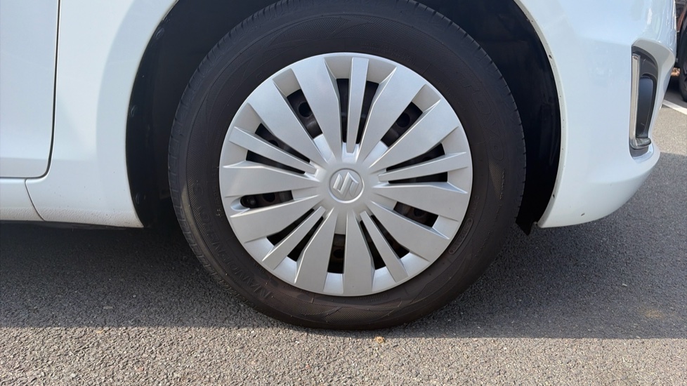 Suzuki Swift 1.2 SZ2 3dr Petrol Hatchback - Image 33